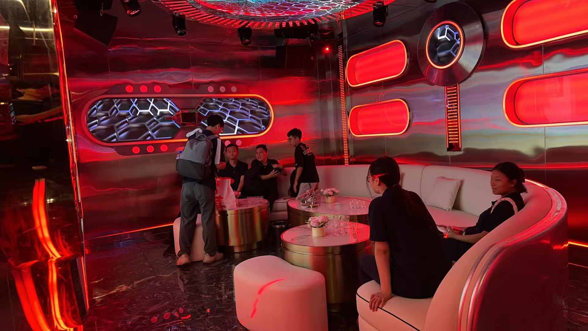 久信達(dá)科技公司員工齊聚光明區(qū)蠄蜍石，開啟活力爬山之旅暨團(tuán)建活動(圖6)